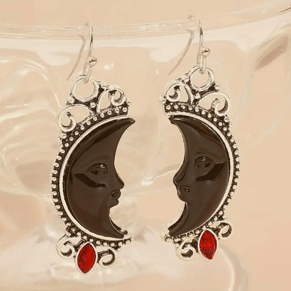 MAN IN THE MOON EARRINGS in Black - Picture 1 of 1